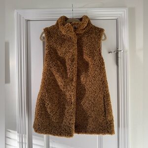 Boden Teddy Fleece Vest, Size 6